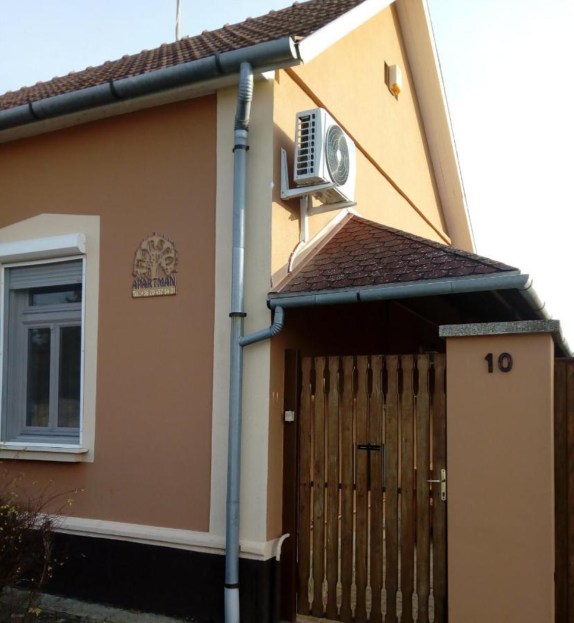 Harsfa Apartman Мако Экстерьер фото